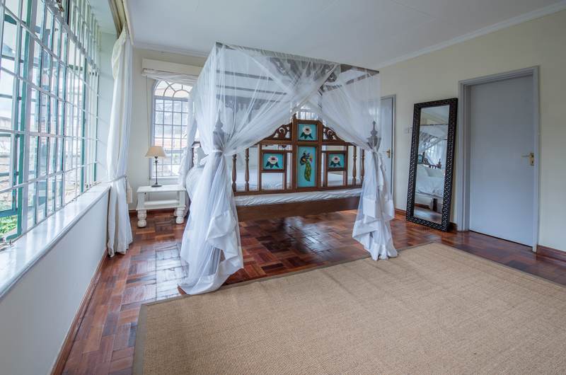 Forest House - Gallery 24